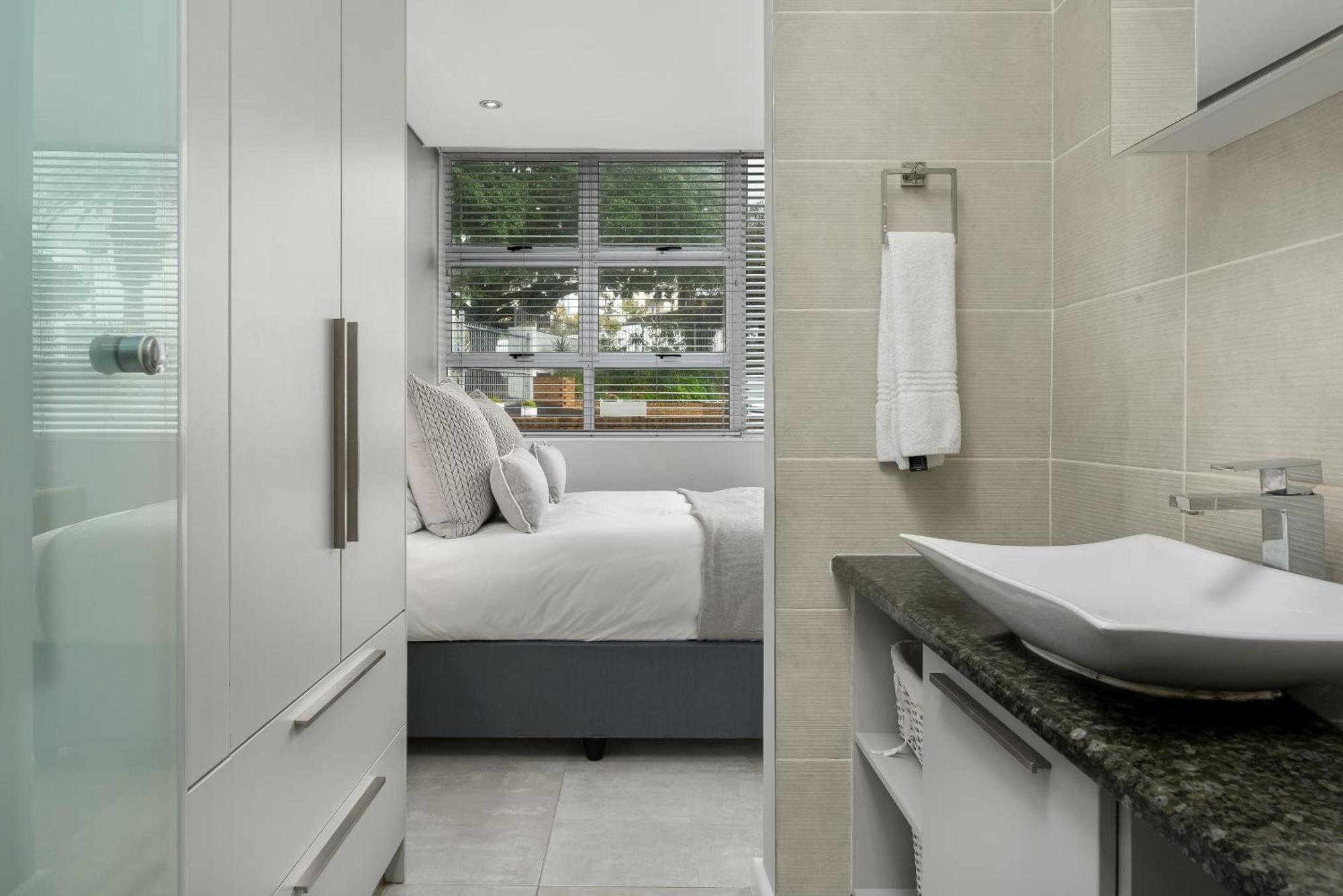 Montclair Apartments เคปทาวน์ ภายนอก รูปภาพ