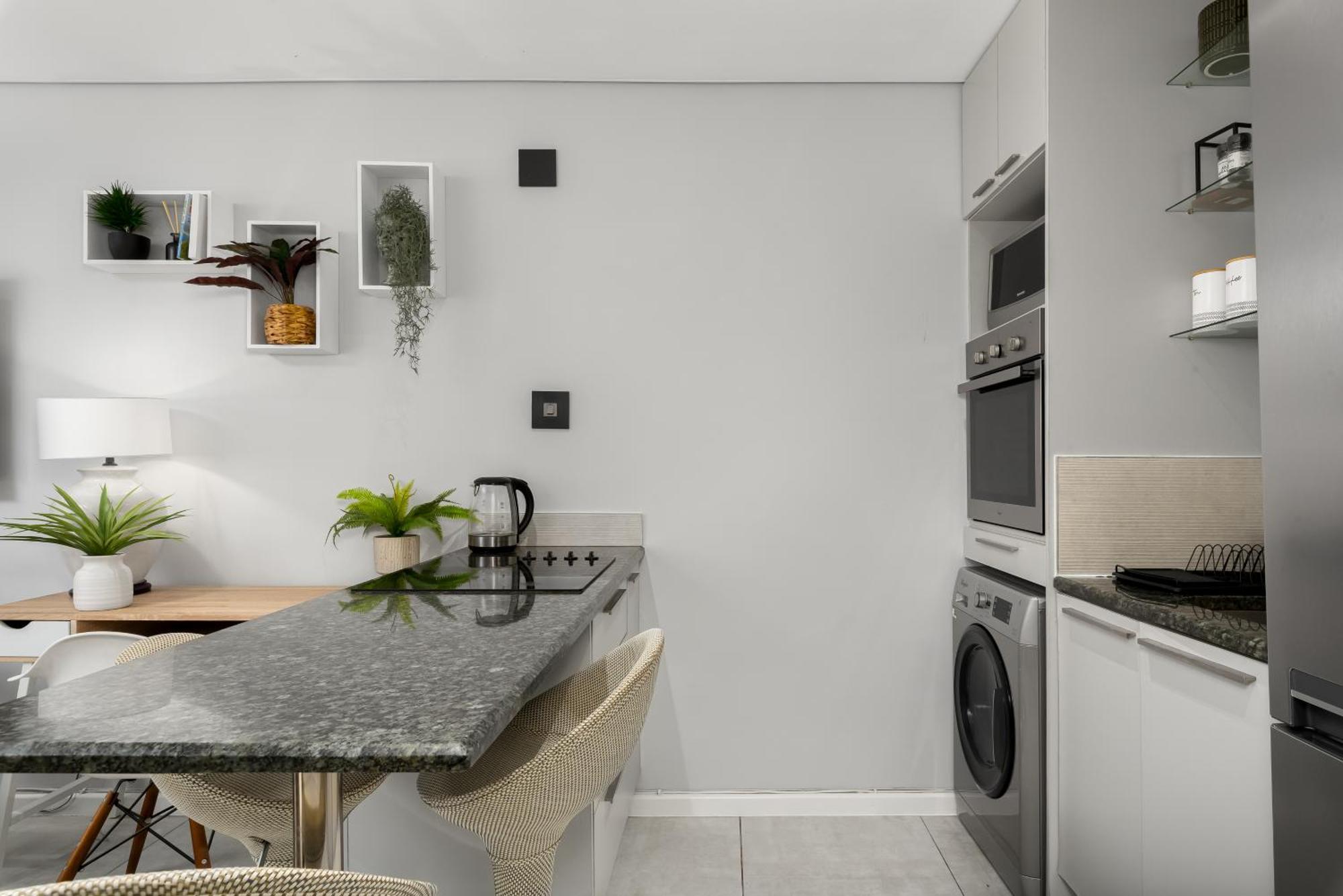 Montclair Apartments เคปทาวน์ ภายนอก รูปภาพ